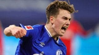 シャルケ、359日ぶりの勝利をもたらした新星FWマシュー・ホッペとプロ契約を締結