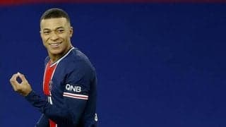エムバペ、契約満了の2022年までPSG残留を決意