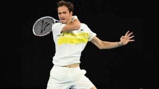 メドベージェフがブーイングを跳ね返し、初の全豪OP決勝へ。チチパスに快勝