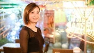 バレーの佐藤あり紗、今は選手兼監督。地元のCM、交通安全広報大使などでも奮闘中