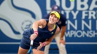 ムグルザが2時間11分のタフマッチを制して決勝進出を決める
