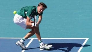 ラコステがプロ仕様のテニスシューズ発売、世界2位のメドベージェフが広告塔に