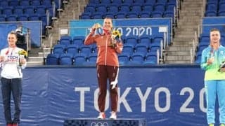 スイス女子初の金メダル獲得