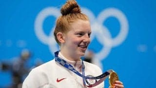競泳の米女子選手がゴーグルずれたまま100m完泳　海外衝撃「口に入った状態で…」
