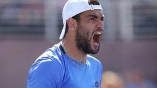 ベレッティーニ 激闘制し16強