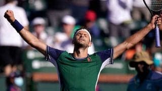 イケメンな振る舞いでボールガール救出　テニス試合中の和むシーンに反響「紳士的だ」