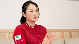 ゴルフ界でママ選手が「当たり前」になるには　2児の母・北田瑠衣が語る両立の難しさ