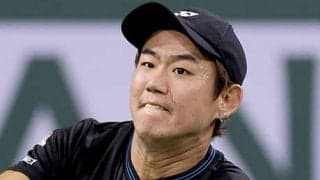  西岡、予選突破も1回戦敗退 