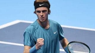 ルブレフ、チチパス下し初戦白星