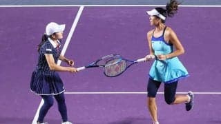 青柴ペア、準決勝敗退。ムグルッサとコンタベイトが決勝へ［WTAファイナルズ・グアダラハラ］