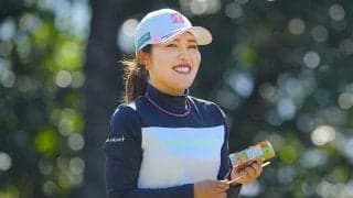 賞金女王争う古江が首位キープ、稲見浮上ならず…前年V原英莉花が14位浮上【第2R全結果】