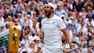 ベレッティーニとトムヤノビッチ、次世代ビッグカップルがビーチで楽しむ