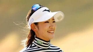 原英莉花、900万超高級車との2ショットにファン釘付け「姫にLAND ROVER！似合ってる」