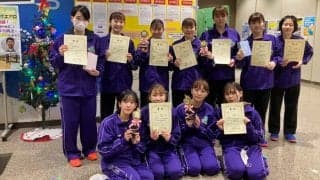 今大会で引退の4年荻野「ダブルスに懸けていた」女子複Vで有終の美＜卓球・北海道学生新人戦＆納会＞