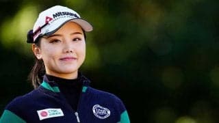 華やかチャイナドレスで女子ゴルフ年間表彰式へ　中国選手に驚きの声「顔ちっさ！」