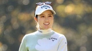 150cm西村優菜が大人っぽさを演出　ゴルフ年間表彰式のドレスに反響「雰囲気が素敵」