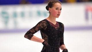 ザギトワ、比較写真で分かる“13歳→19歳”の成長に母国注目「クイーン」「美しい」