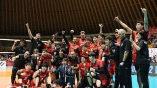 サントリーがパナソニックを下しファイナル進出　Vリーグ男子ファイナル3