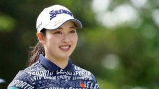 小祝さくら、カップかすめるバックスピンショットで観客どよめき　8番終え単独首位に