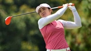 渡邉彩香、単独首位で2年ぶりV王手　原英莉花が2打差2位で猛追、小祝さくらは首位陥落