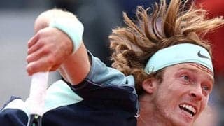  ルブレフ 逆転で全仏初戦突破 