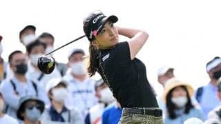 女子ゴルフ脇元華に「おおー！」　ライン読み切る絶妙バーディー、前半終え首位タイに