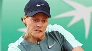  シナー 3時間半超えの熱戦制す 