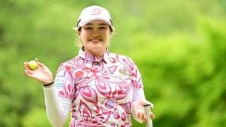 桑木志帆が暫定2位浮上　同郷・渋野日向子に憧れる19歳が“野望”に前進「一番乗り狙う」