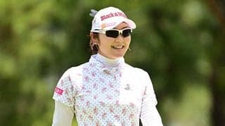 藤田さいきが「66」好発進　同学年・宮里藍からスタート前にツッコミ「真面目にね笑」