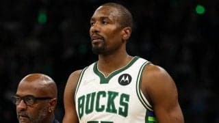 ベテランビッグマンのサージ・イバカ、バックスと単年契約を締結か