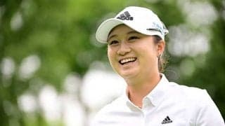 女子ゴルフ2つの球で生まれた珍事　ピンそば20cmで当たる、今週は「何かが起こる…!!」