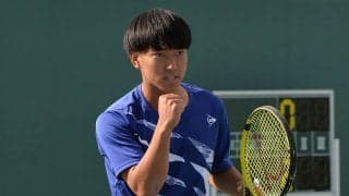 富田悠太が神山宏正をストレートで下し、全豪オープンジュニアの本戦ワイルドカードを獲得[ダンロップ ロード トゥ ザ オーストラリアンオープン イン 四日市]