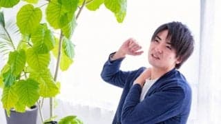 姿勢の悪さは首・肩こりと慢性疲労の原因に！本気で解消したい方は必見