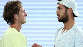 ハチャノフ、コルダ棄権で初4強