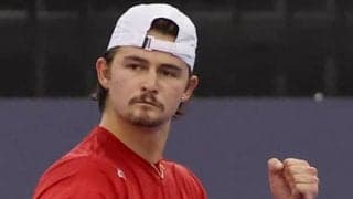  ティアフォーに逆転勝ちで4強 
