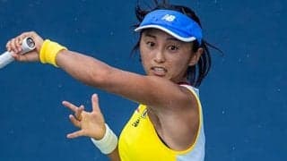 土居美咲、華谷和生下し2回戦へ 