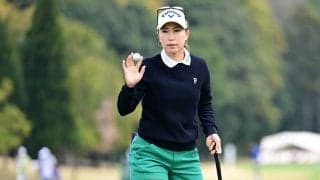 【女子ゴルフ】上田桃子が単独首位で国内ツアー17勝目に王手、4打差2位タイに稲見萌寧、青木瀬令奈　Tポイント×ENEOS ゴルフトーナメント2日目