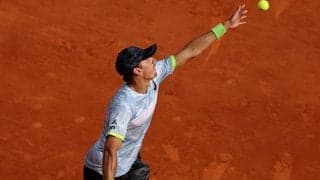デミノー、マレーに快勝で初戦突破