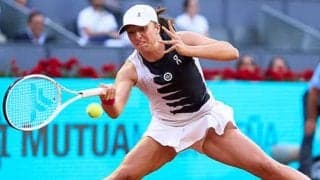 女王シフィオンテク 快勝で4強