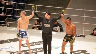 【RIZIN.42】安保瑠輝也、ムエタイの伝説・ブアカーオ撃破ならず　“新旧K-1王者対決”は引き分け決着
