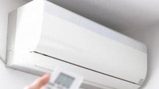 「快眠につながるエアコンの適切な使い方は？」室温と体温の上手なコントロール法を医師が解説！