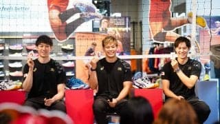 石川祐希、西田有志、髙橋藍がアシックスイベント「みんなの応援がチカラになる」に登場してファンと交流   