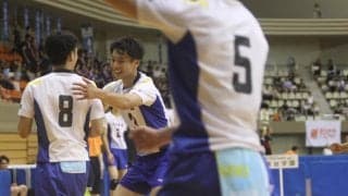 駿台学園高が昨年敗れたダブルヘッターを突破   梅川監督「負けたくない気持ちがプレーに出ていた」【北海道インターハイ2023男子】