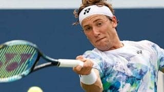  昨年準Vルード 200勝目で初戦突破 