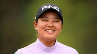 【女子ゴルフ】鈴木愛が単独首位を堅持するも混戦に、1打差に櫻井心那、2打差に小祝さくら　ゴルフ5レディス2日目