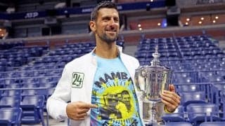 ジョコビッチ、「勝者のメンタリティーについてたくさん話した」と表彰式でNBAのスター、故コービー・ブライアントを称える“24”Tシャツを披露