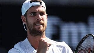 超接近戦！高速ボレー合戦制し4強