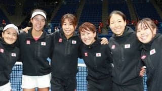 杉山愛が女子テニス日本代表監督として奮闘中「代表戦の盛り上がっていないスポーツの将来は危うい」