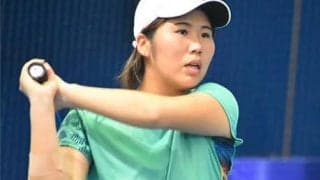  吉本菜月 インカレ室内で単複V 