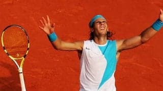  ナダル優勝時のラケット 1700万円で落札 